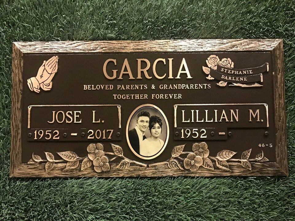 Bronze markers and plaques for graves and memorials